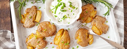 Smashed Potatoes: Опитайте вкусната рецепта от TikTok!